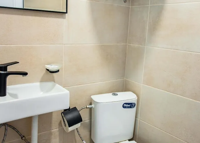 Kamp alanı Albatross Family Nest Breeze