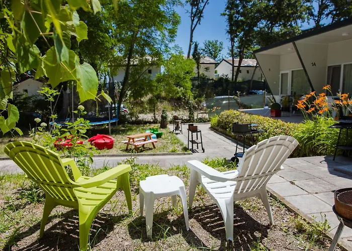 Kamp alanı Albatross Family Nest Breeze *