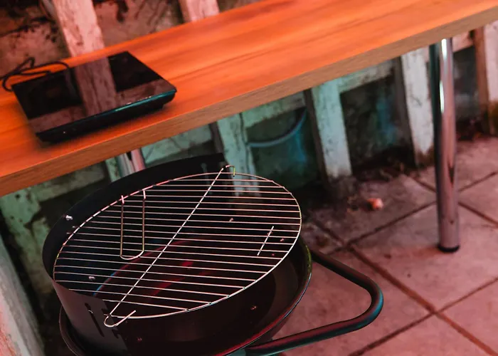 Albatross Family Nest Breeze