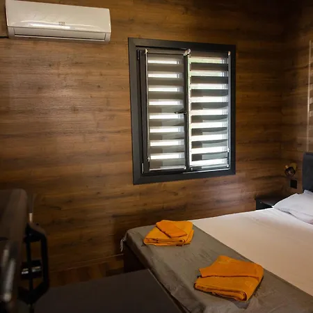 Albatross Family Nest Breeze *